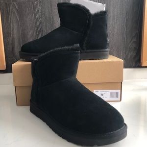 UGG® CLASSIC MINI FLUFF HIGH-LOW BOOTS SIZE 12